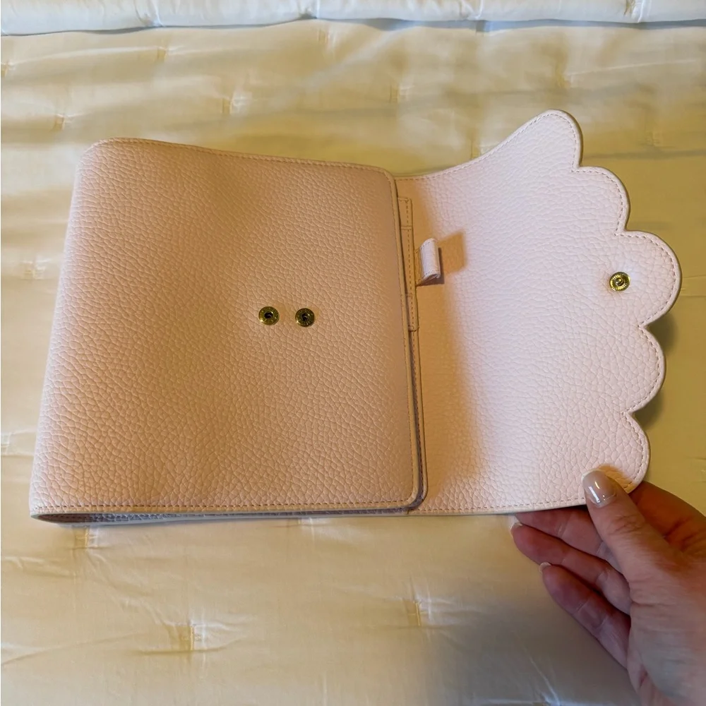 Aura Estelle Pink Cloud Planner with Heart Accent Personal Wide